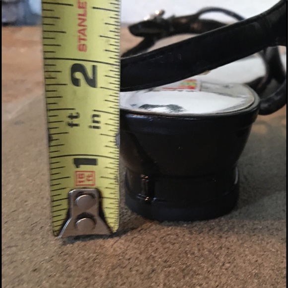 Black low heeled strappy sandals with BlingBling - Picture 11 of 16